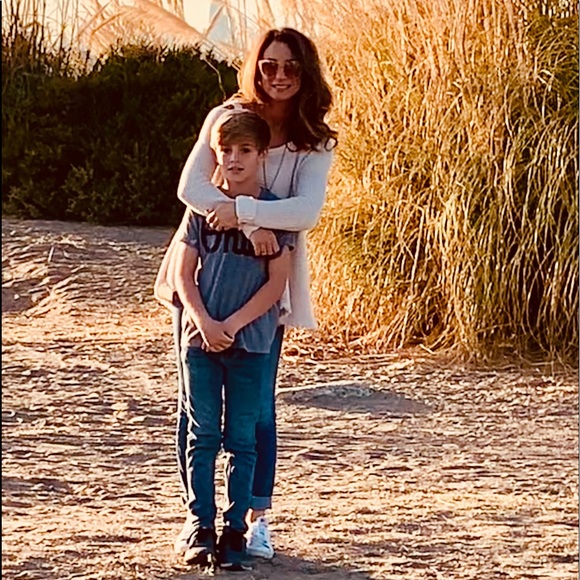 Meet your Posher, Erin - Picture 3 of 6